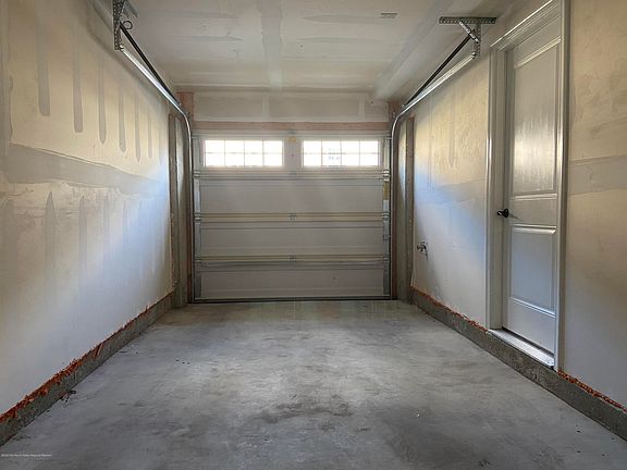 2nd image of 803 Mississippi St