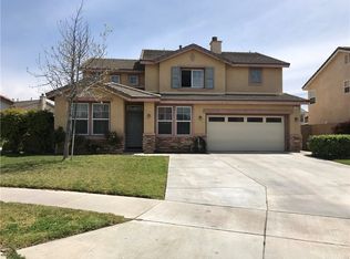 7519 Blue Mist Ct, Fontana, CA 92336
