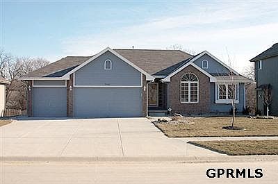 1st image of 3401 Piney Creek Dr