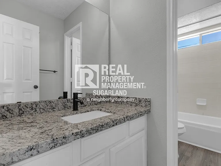 14418 Ardwell Dr — Photo 19