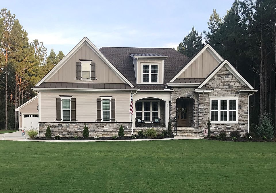 1st image of 52 Independence Dr