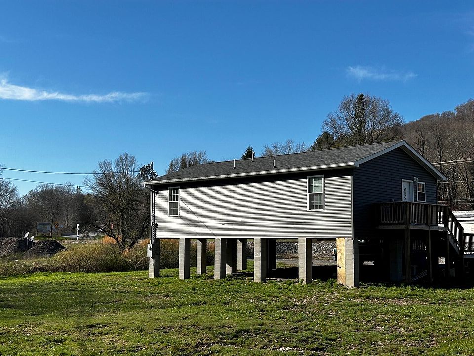 138 2nd St, Rupert, WV 25984 Zillow