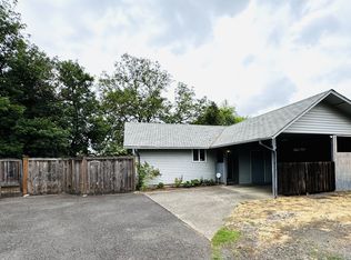 776 N Bertelsen Rd, Eugene, OR 97402