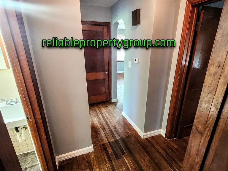5619 Plaza Dr — Photo 7