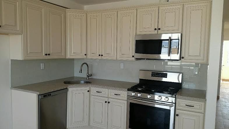 2nd image of 3175 41st St