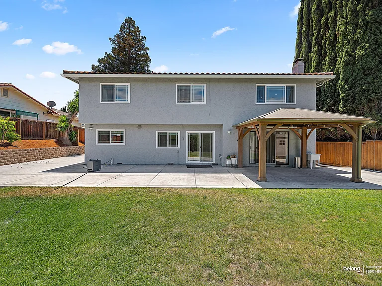 3661 Slopeview Dr — Photo 80