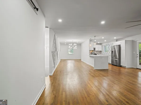 2941 Eleanor Ter NW, Atlanta, GA 30318