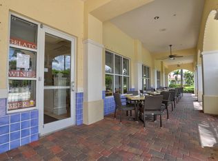 8448 Xanthus Ln, Wellington, FL 33414