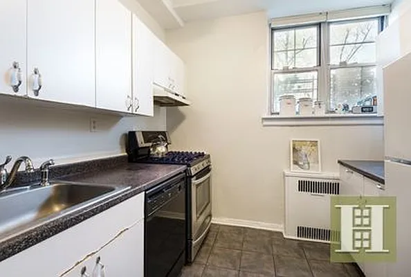 Sold by Halstead Real Estate | media 12