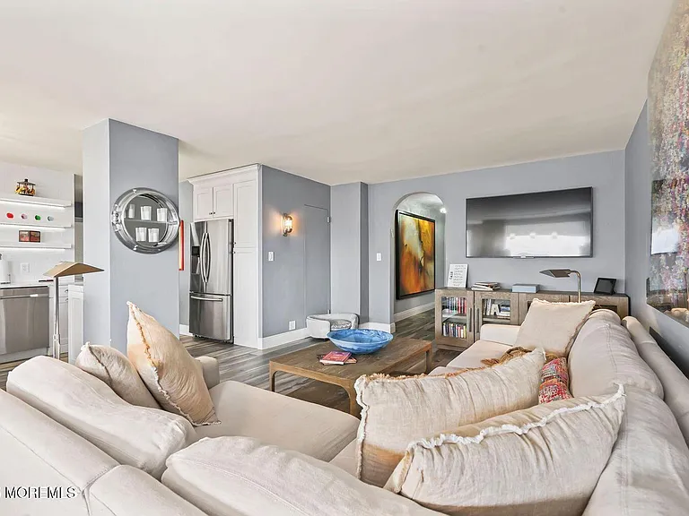 675 Ocean Ave #4I — Photo 9