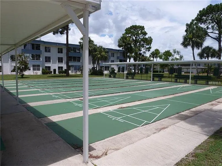 Shuffle Board