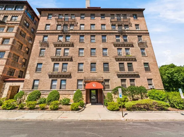 14 N Chatsworth Ave APT 1K, Larchmont, NY 10538