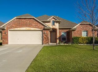 125 Big Willow Ct, Saginaw, TX 76179