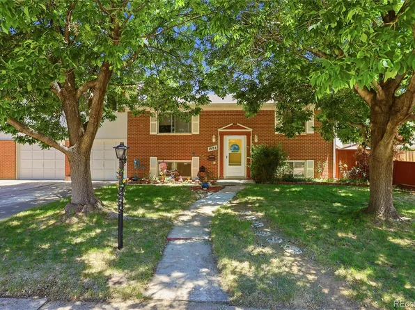 1484 S Balsam Court, Lakewood, CO 80232