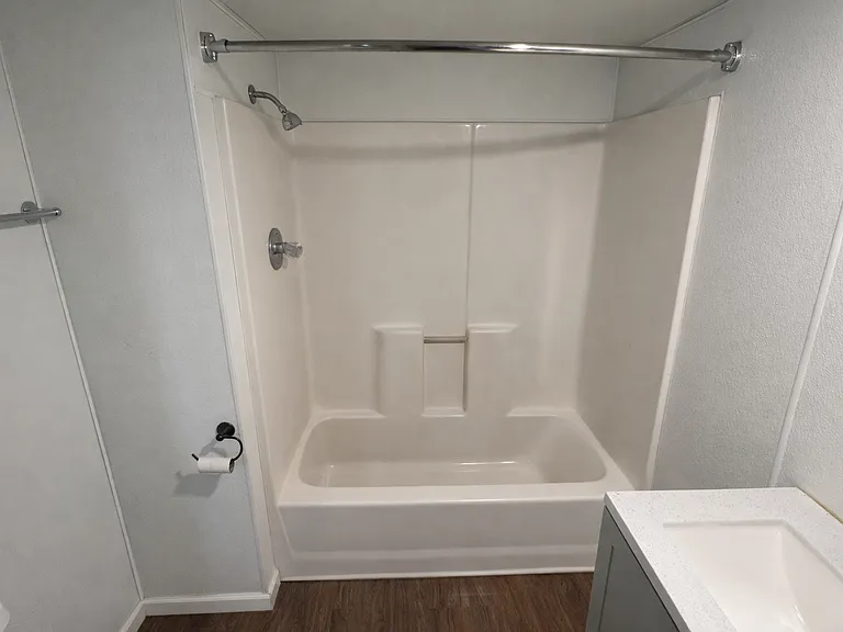 11158 Front St — Photo 16
