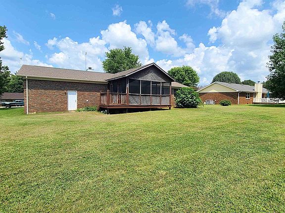 2nd image of 114 Jane Dr