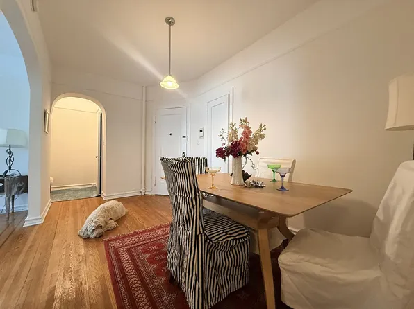85-10 34th Ave #421, Queens, NY 11372