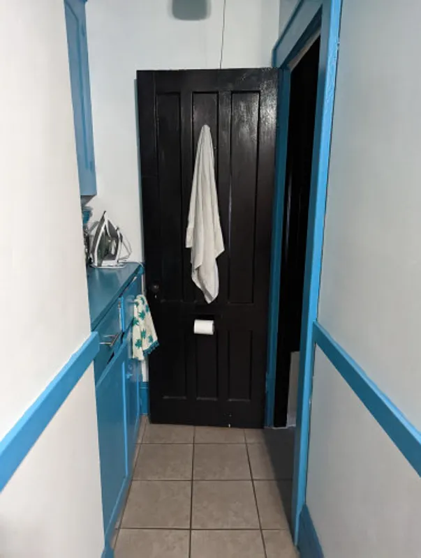 1 bed, 1.0 bath, $995 — Photo 4
