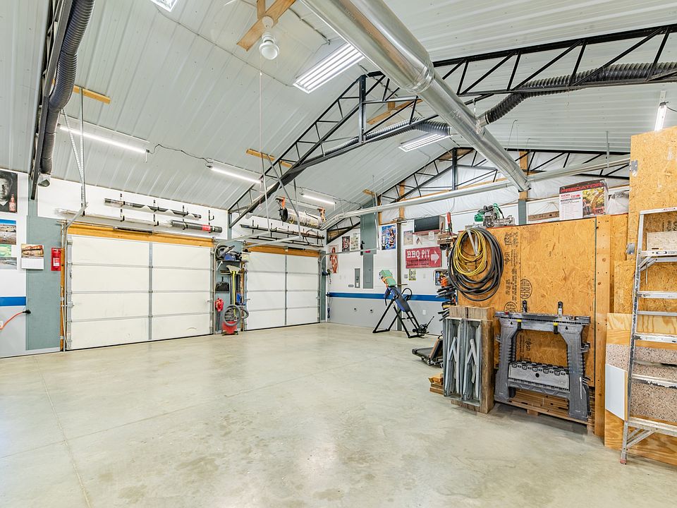 61st image of this home