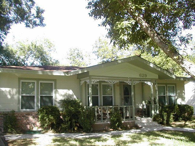 1st image of 629 Ashmore St