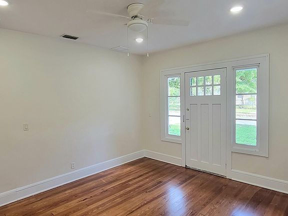 3rd image of 4315 Appleton Ave