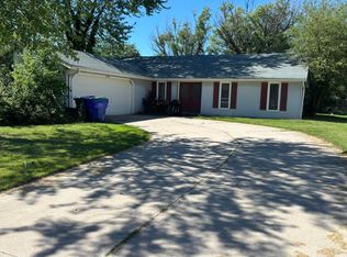 22109 Ash St, Woodburn, IN 46797
