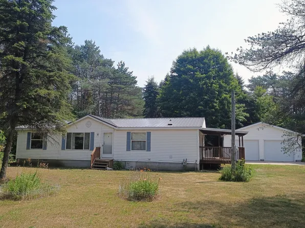 11706 187th Ave, Stanwood, MI 49346