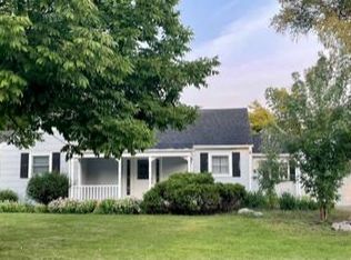 5647 Leitch Ave, Countryside, IL