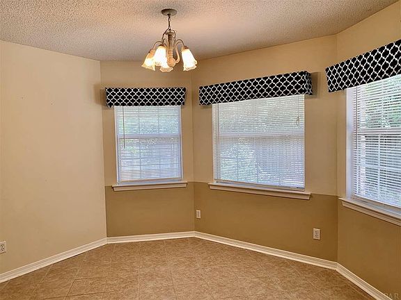 5th image of 4710 Autumndale Dr