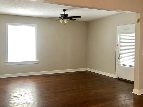 2nd image of 3728 Baltimore Ave APT 1