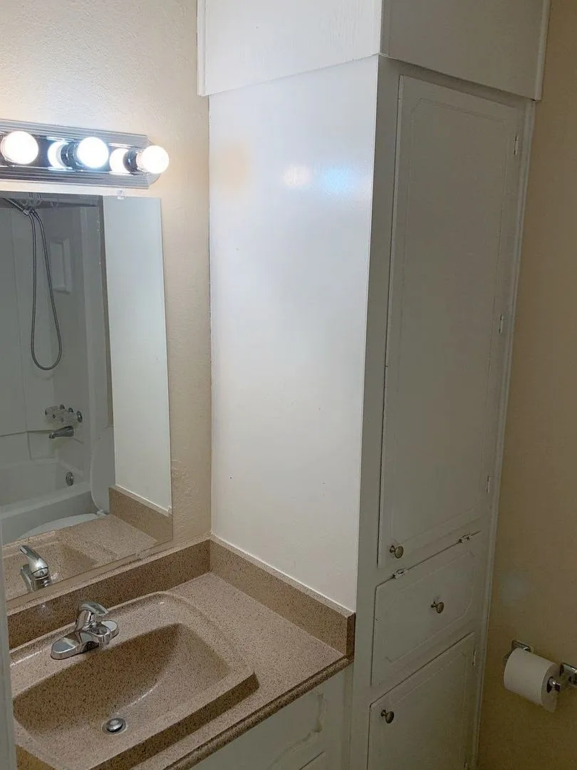 -2334 Marble Falls, Ask About Our No Cash Security Deposit Option — Photo 3