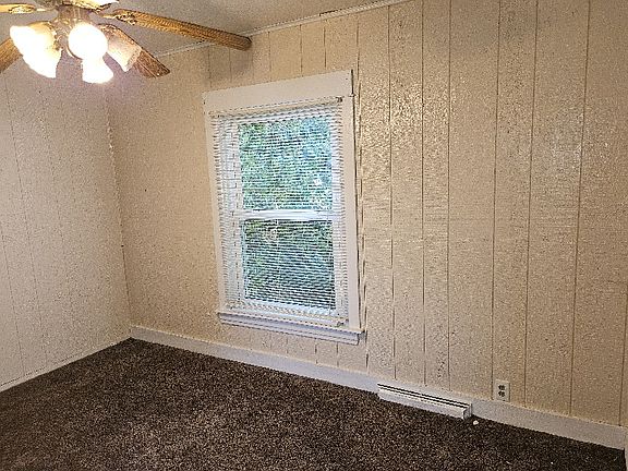 3rd image of 918 Maryland Ave