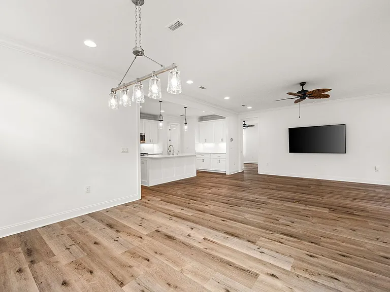 217 Windrow Way — Photo 12
