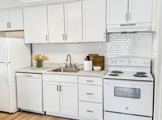 Royal Glen Apartments, Comstock Park, MI 49321