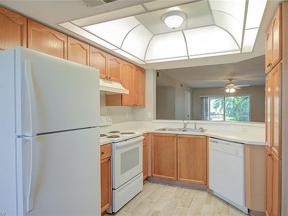 4th image of 28280 Pine Haven Way APT 89
