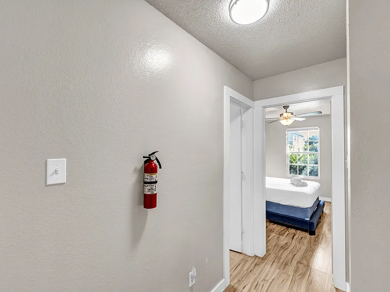 9924 George Washington Dr — Photo 26