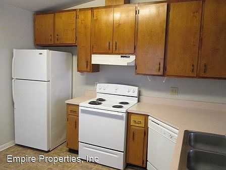 5th image of 1101 Rockbrook Ct