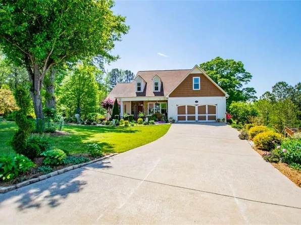 348 N Ridge Ln, Temple, GA 30179