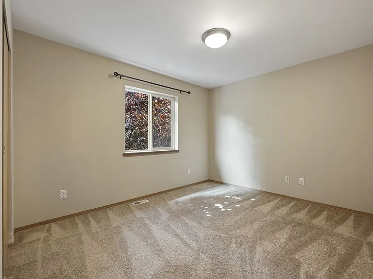 2440 Boulevard Heights Loop SE — Photo 44