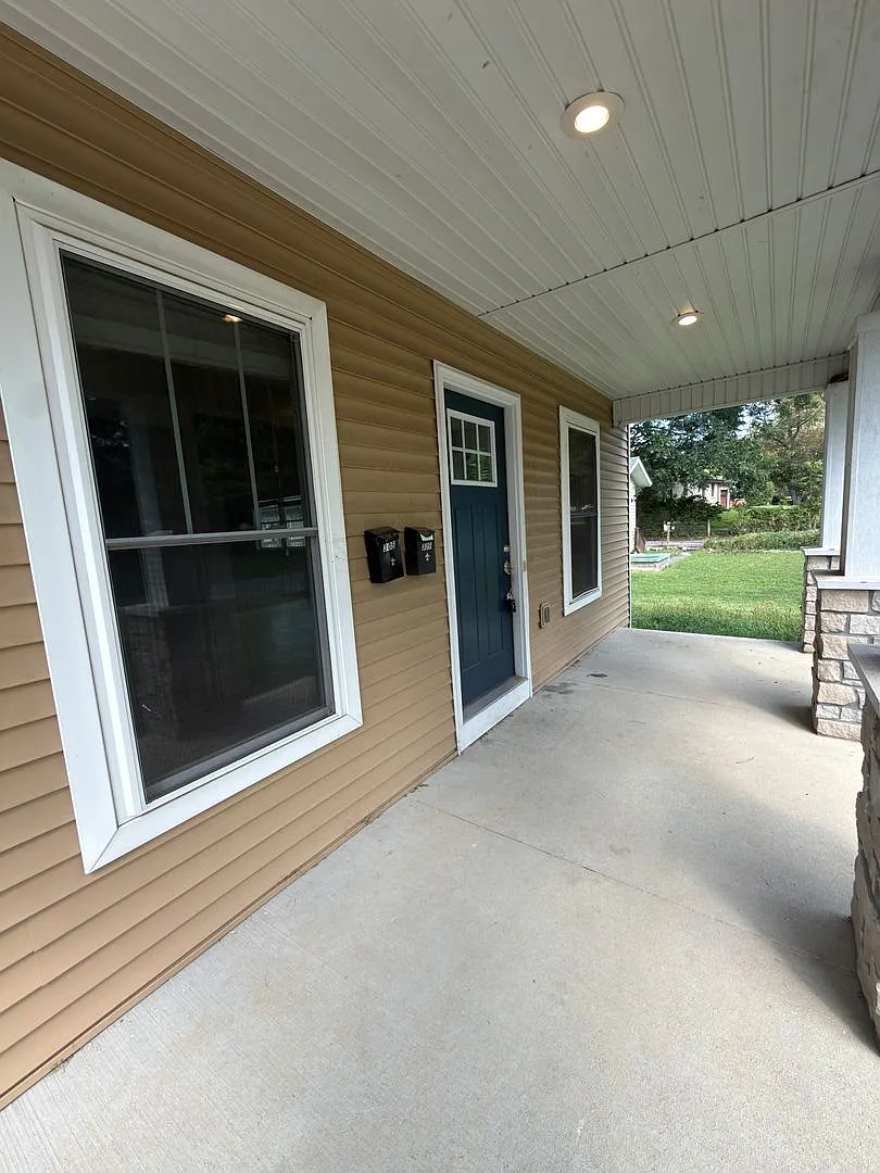 309 E Wylie - 3 Bed/3.5 Bath House - Close To Bryan Park! — Photo 2