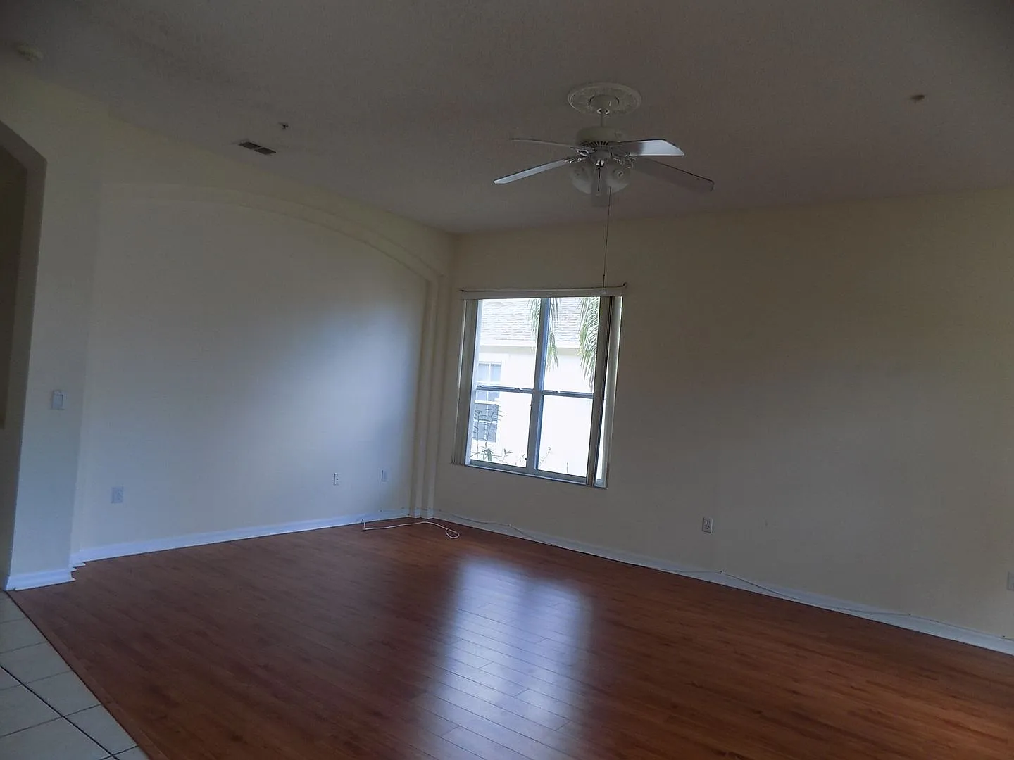 Charming 3br/2ba/Office/2garage — Photo 2