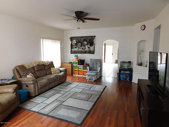 3rd image of 3553 W Camino De Talia