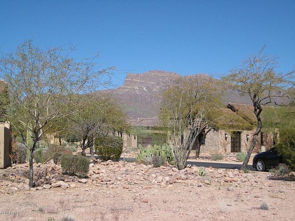 2nd image of 2592 S Pinyon Village Dr
