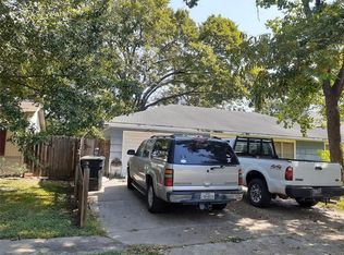 1918 Restridge Dr, Houston, TX 77055