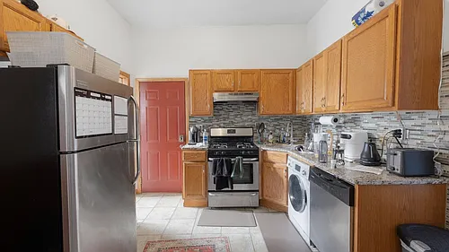 1338 W Huron St Photo 1