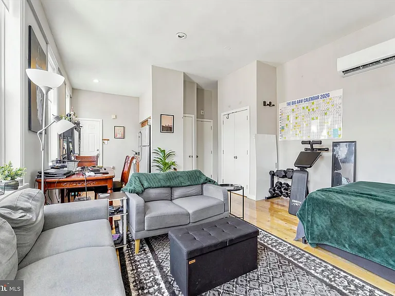 1546 Frankford Ave #2-C — Photo 5