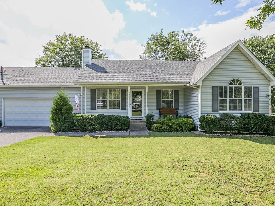 1st image of 305 Vernon Traylor Dr