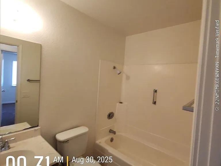 71960 Sunnyslope Dr — Photo 2