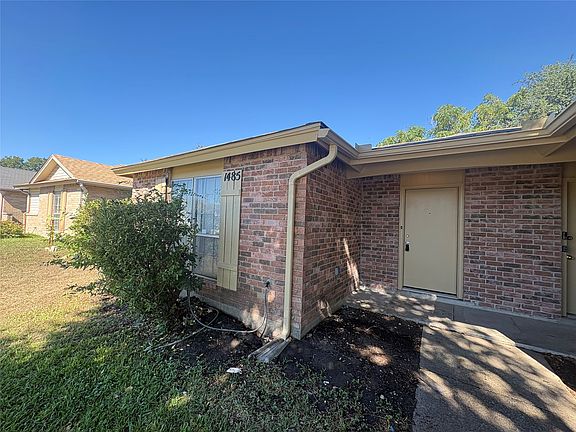 3rd image of 1485 Brook Meadow Cir