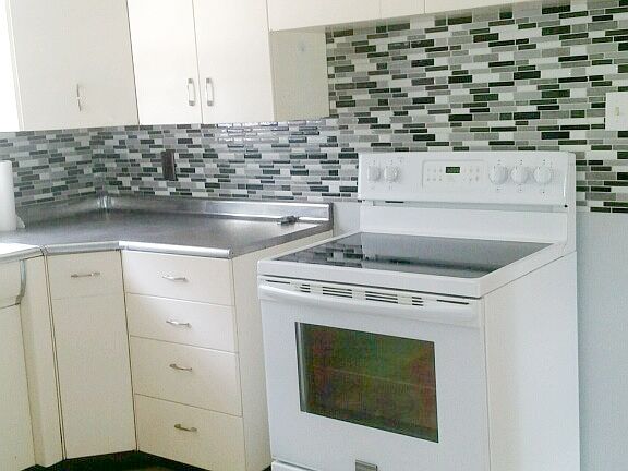 2nd image of 4502 Lakeview Dr NW